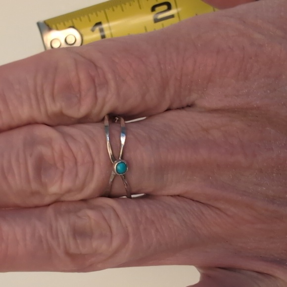 Turquoise Ring - Picture 3 of 3